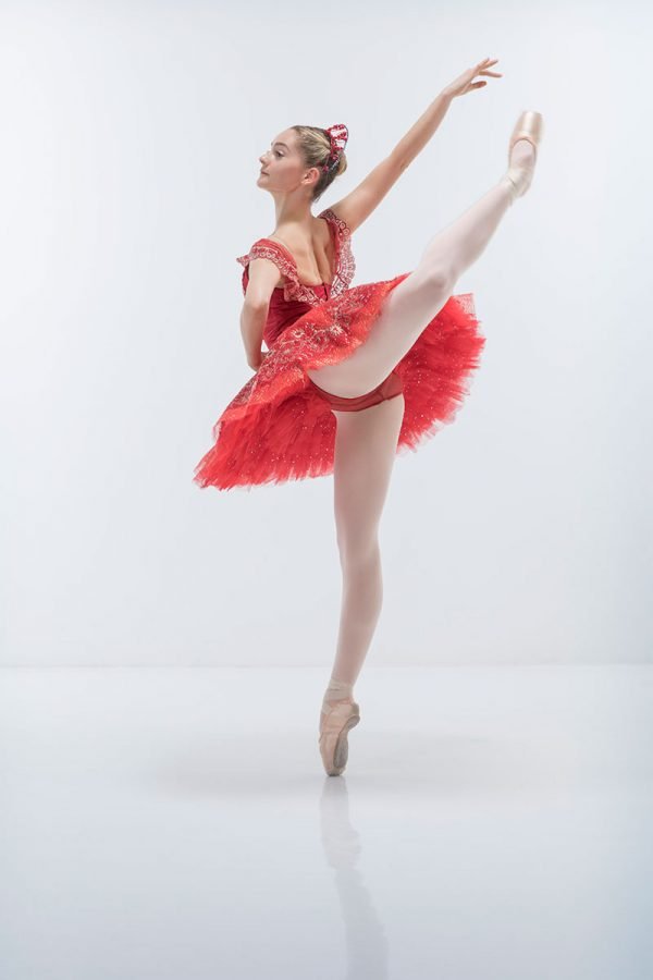 Red and gold tutu - Image 4